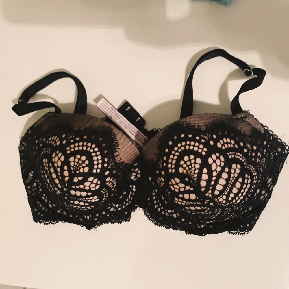 Victoria’s Secret Dream Angels lined Demi Bra
